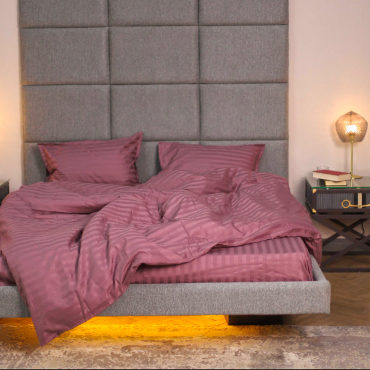 Premium Stripe Sateen Sheet Set